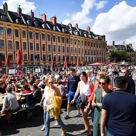Bel Bien Place Terrasse Jardin Et Parking شقة *