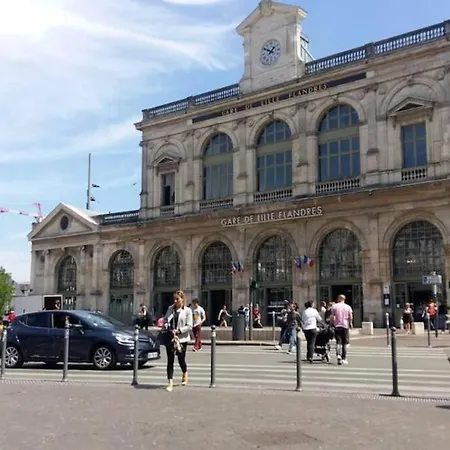 Bel Bien Place Terrasse Jardin Et Parking * ليل