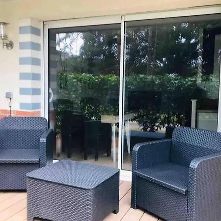 Bel Bien Place Terrasse Jardin Et Parking *